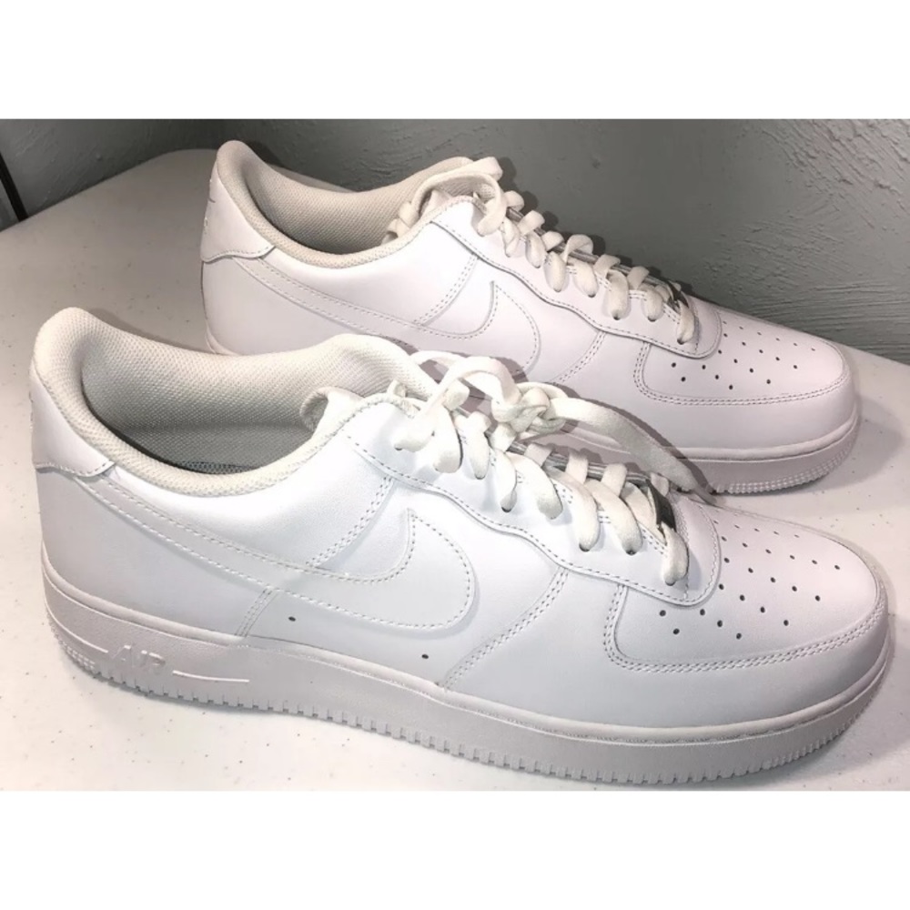 Nike W Air Force 1 ‘07 triple white CW2288 111 Men’s Size 15 Nike Refurbished